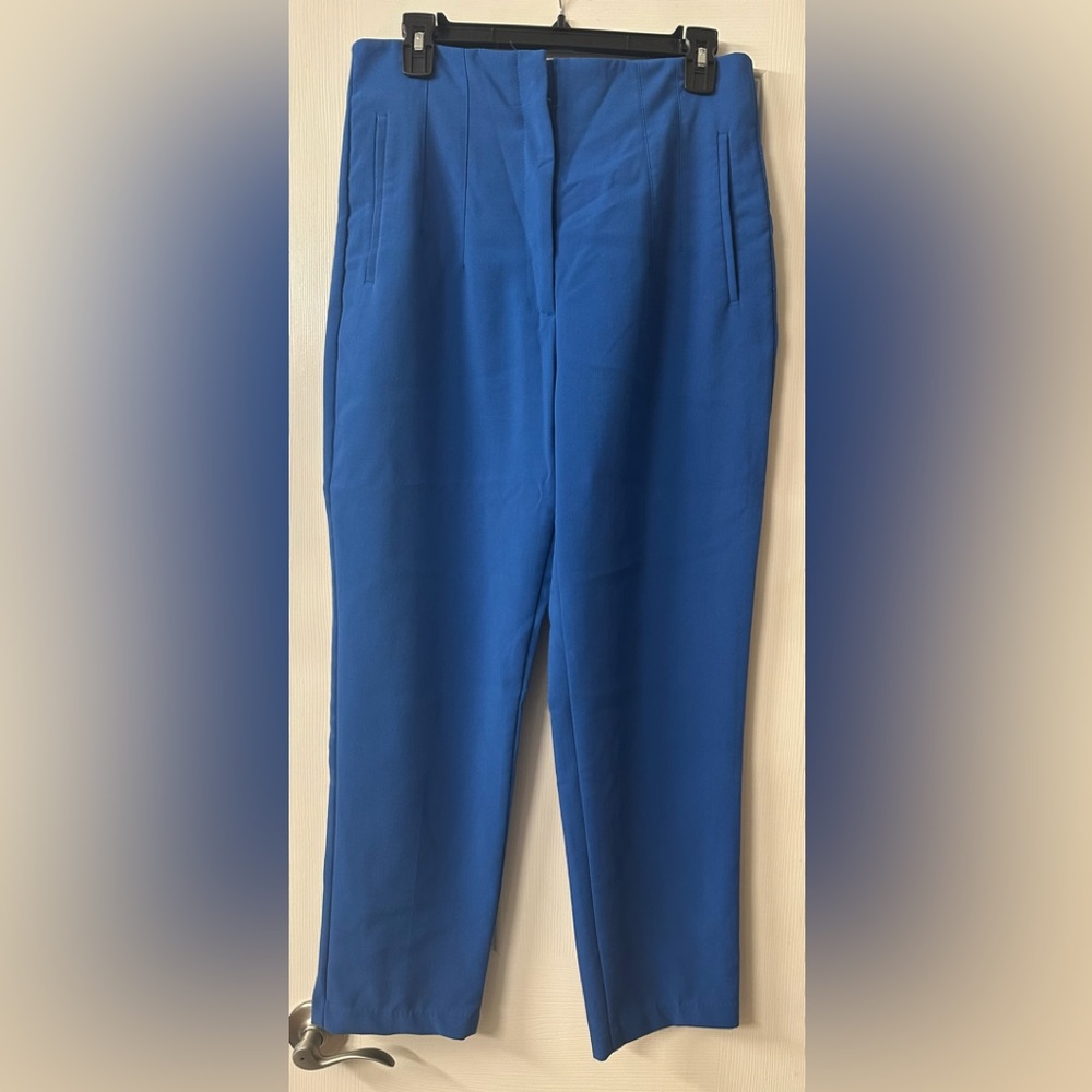 Zara Women’s High Wasted Ankle Pants, Size L